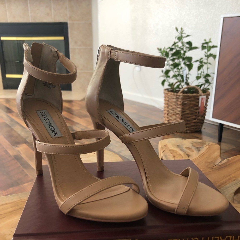 Nude Heels.